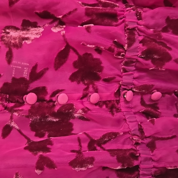 Forever 21 Magenta Pink Crushed Velvet Flutter Sleeve Blouse with Tie Back S - Picture 3 of 7